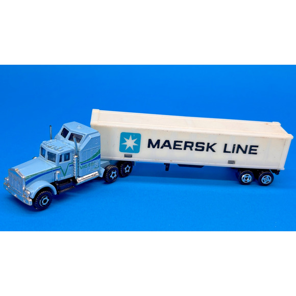 Vintage Semi Tractor Trailer, MAERSK LINE HO Scale 1/87 Diecast Transport - Picture 7 of 10